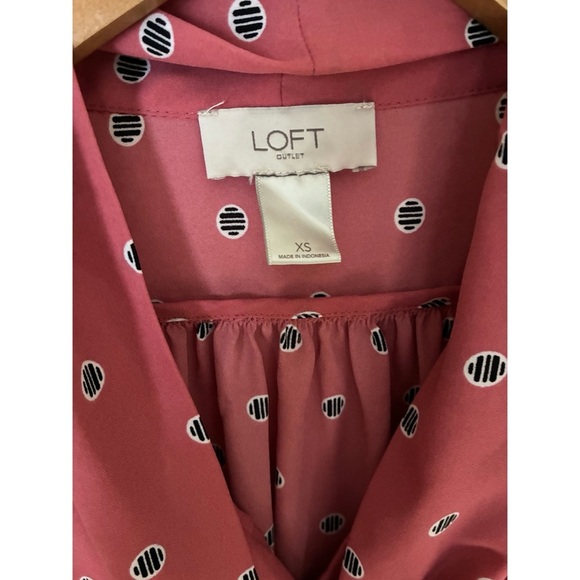 LOFT Rose Pink Dot Tie Neck Bow Tunic Blouse Top XS Oversized Fits Small - Picture 6 of 8